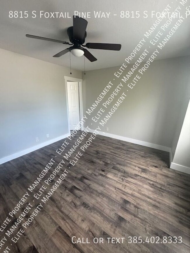 Building Photo - 8815 Foxtail Pine Way