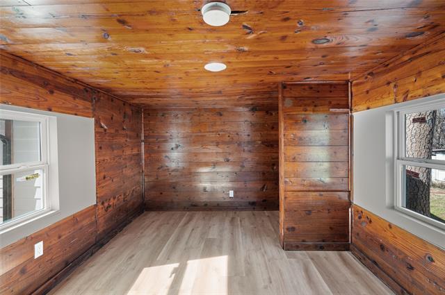 Building Photo - 1434 S Rusk St