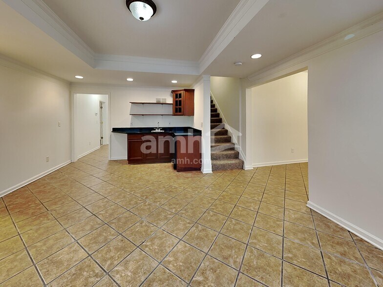 Building Photo - 5150 Hyde Trl
