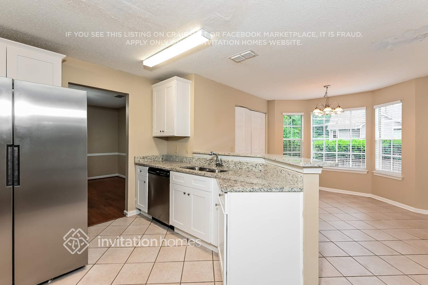 Building Photo - 395 Oakdale Cir