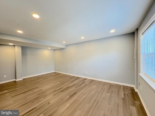 Building Photo - 9819 Hagel Cir
