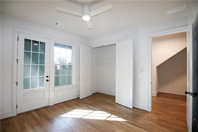 Building Photo - 96 Sheridan Dr NE