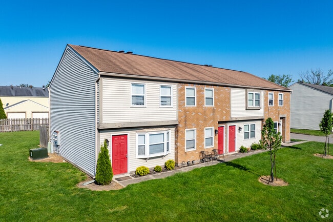 Primary Photo - 1564-1570 Worthington Row Dr