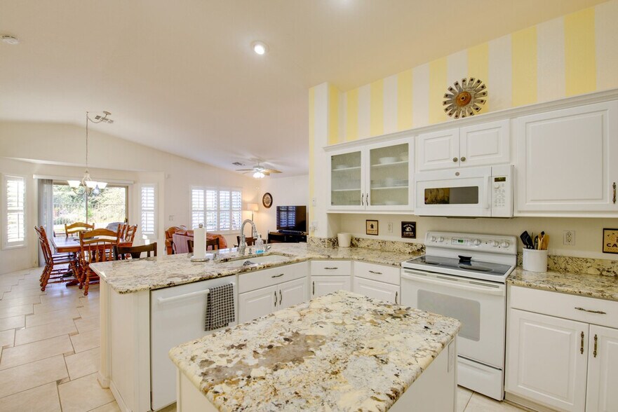 Building Photo - 4972 S Sugarberry Ln