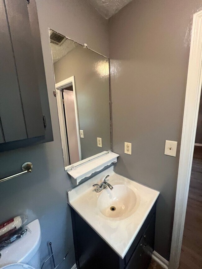 Building Photo - !!!WARNING: AVOID SCAMS CONFIRM RENTAL AT ...