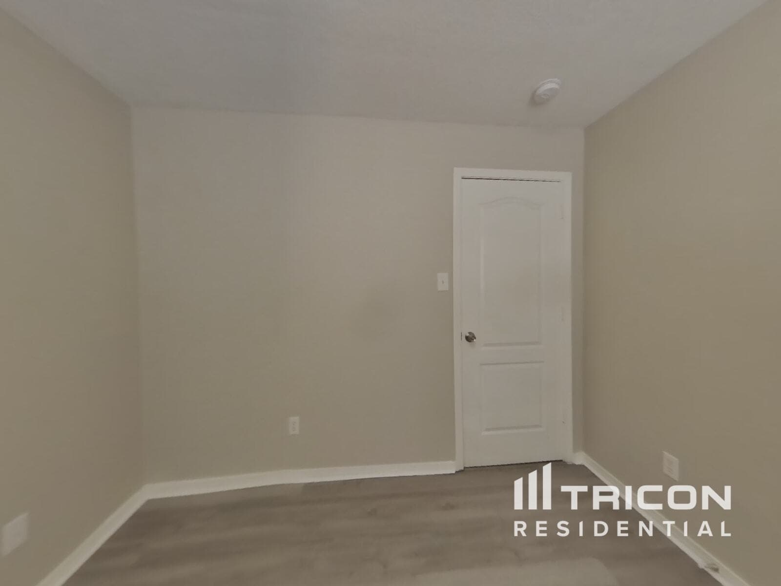 Building Photo - 9415 Cerro Largo Pl NW