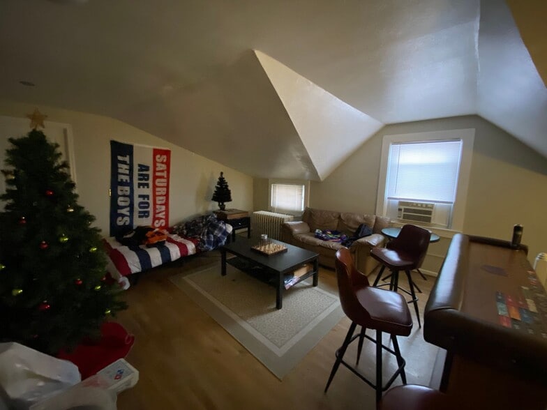 Building Photo - 3424 Ruther Ave