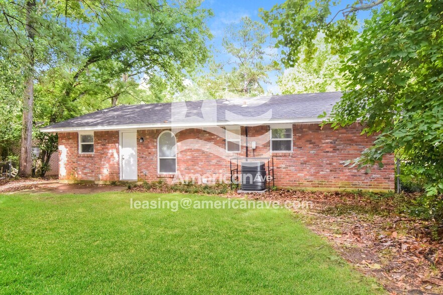 Building Photo - 629 Durward Dr