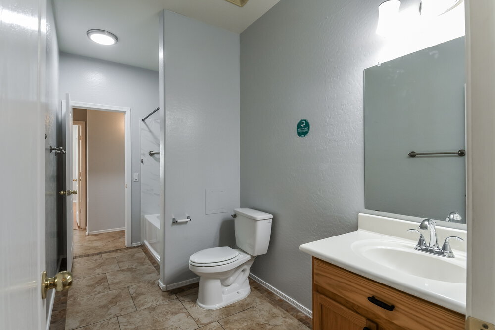 Building Photo - 3761 W Eastman Ct