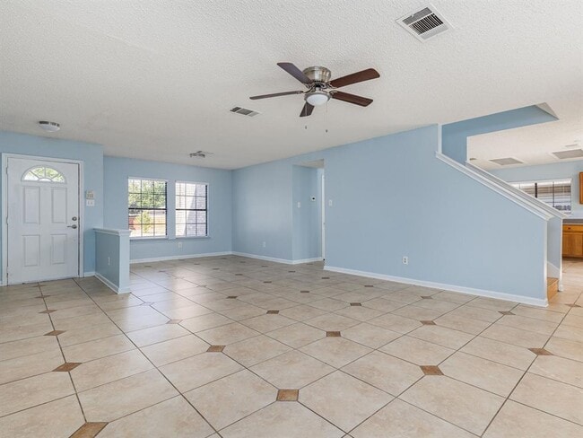 Building Photo - 3401 Settlement Dr