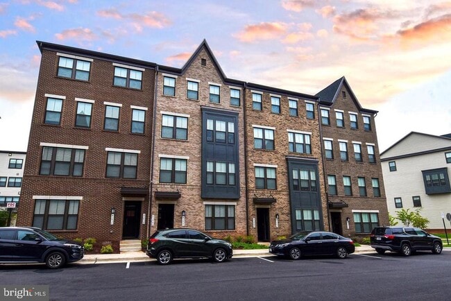 Building Photo - 43444 Stonewood Crossing Ter