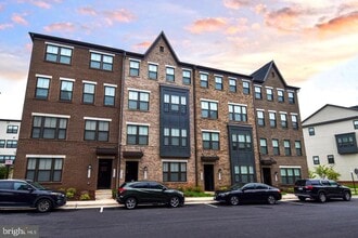 Building Photo - 43444 Stonewood Crossing Ter