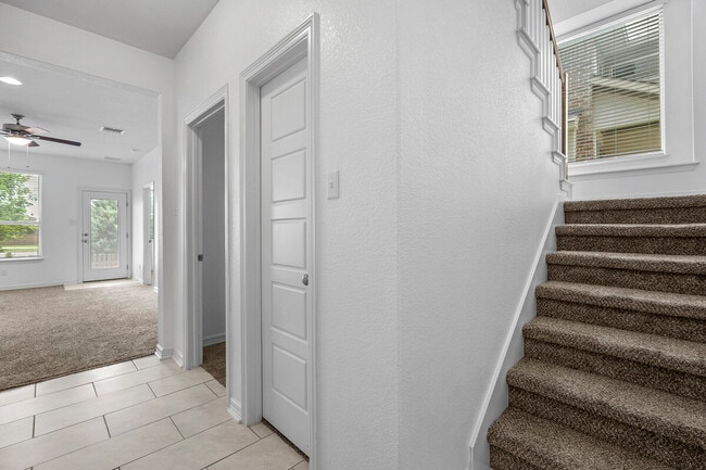 Building Photo - 18005 Pomelo Ln