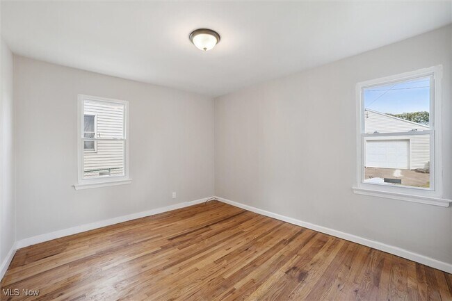 Building Photo - 15705 Fernway Dr