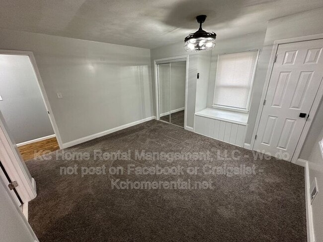 Building Photo - 5016 Norwood Ave