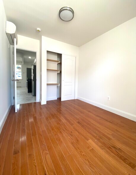 Building Photo - 8279 164th Pl