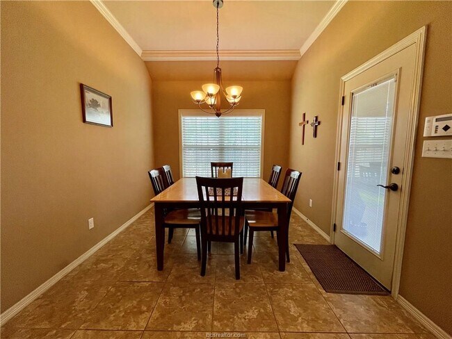 Building Photo - 4281 Rock Bend Dr