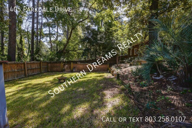 Building Photo - 1405 Parkdale Dr