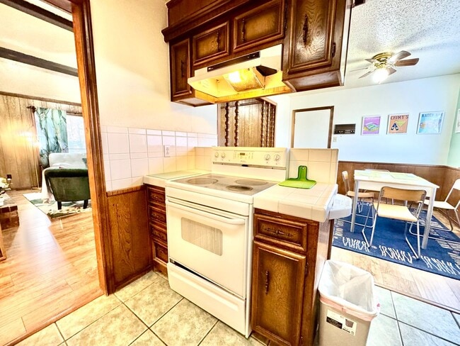 Building Photo - 4409 75th Dr