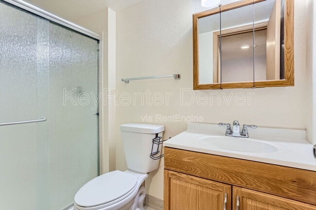 Building Photo - 460 E Arden Cir