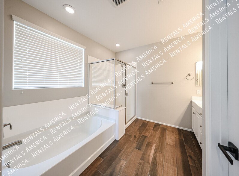 Building Photo - 5211 W Leodra Ln