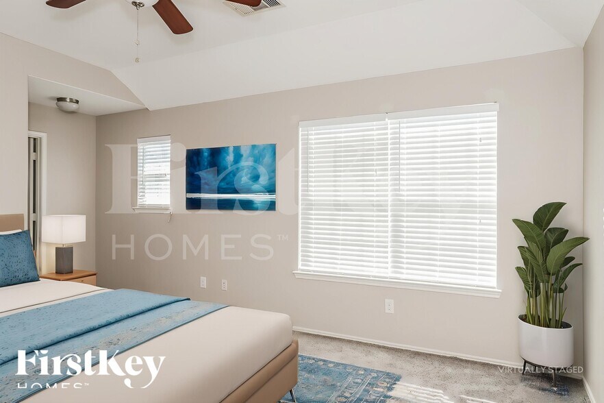 Building Photo - 2110 Nichole Woods Dr