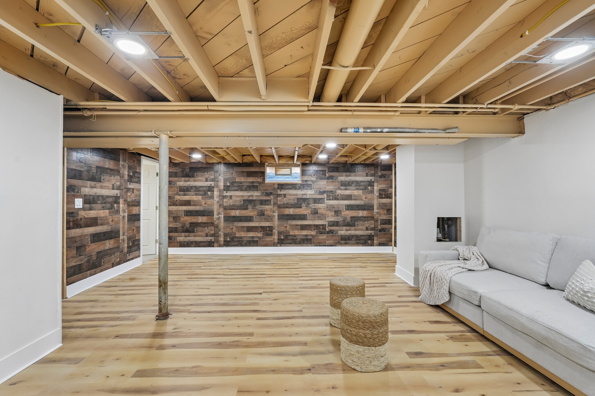 Building Photo - 5625 N 92nd St