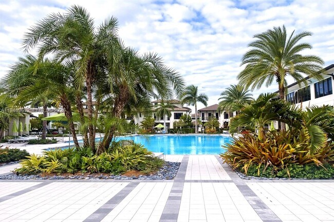 Building Photo - 8001 NW 41st St