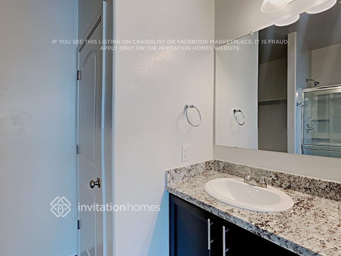 Building Photo - 3019 W Jessica Ln