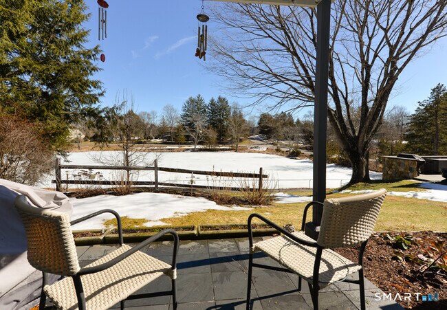 Building Photo - 44 Heritage Vlg