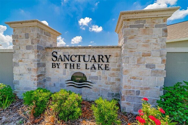 Building Photo - 570 Sanctuary Blvd