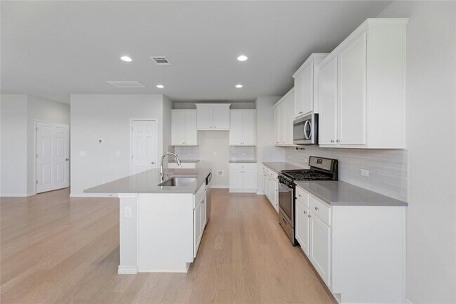 Building Photo - 11805 Caithness Way