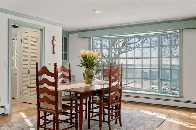 Building Photo - 1191 N MAIN Rd