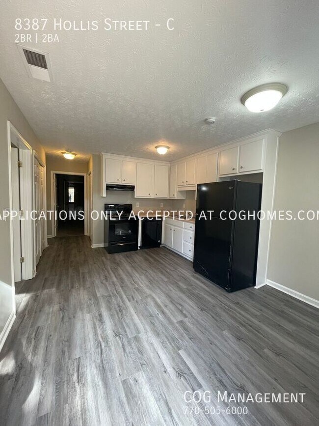 Building Photo - 8387 Hollis St