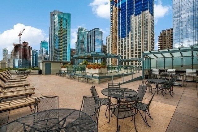Building Photo - 474 N Lake Shore Dr