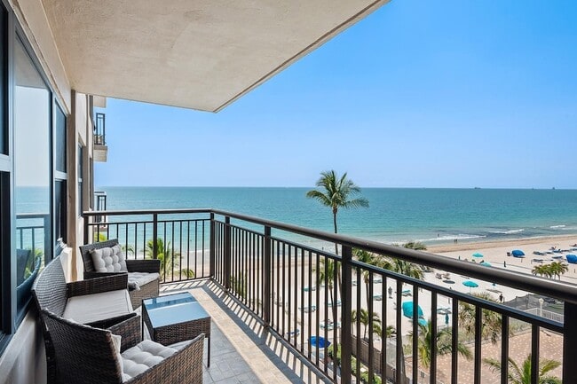 Building Photo - 3800 Galt Ocean Dr