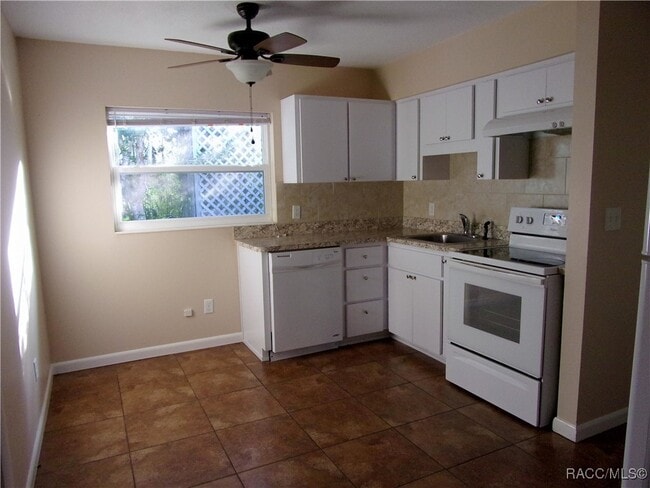 Building Photo - 711 Emery St