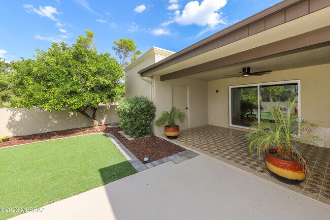 Building Photo - 2791 W Casas Cir