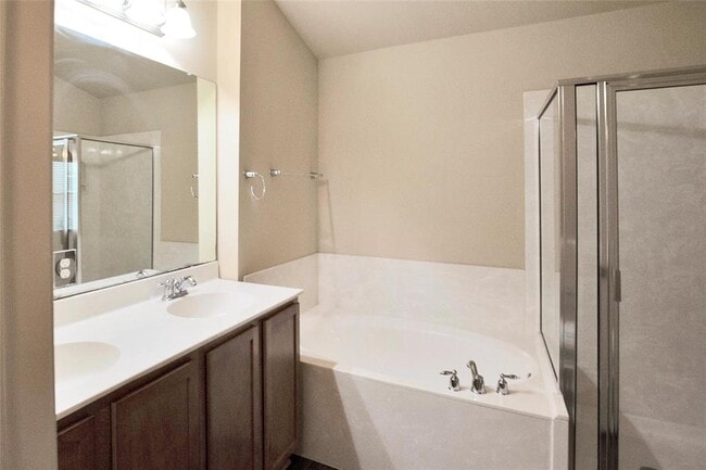 Building Photo - 210 Lollipop Ln