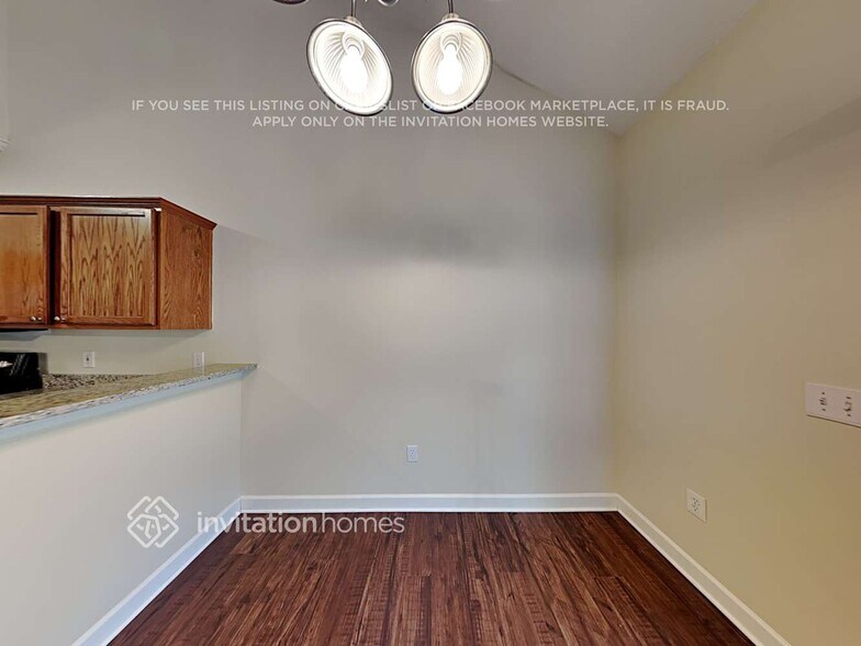 Building Photo - 302 Olde North Church Dr