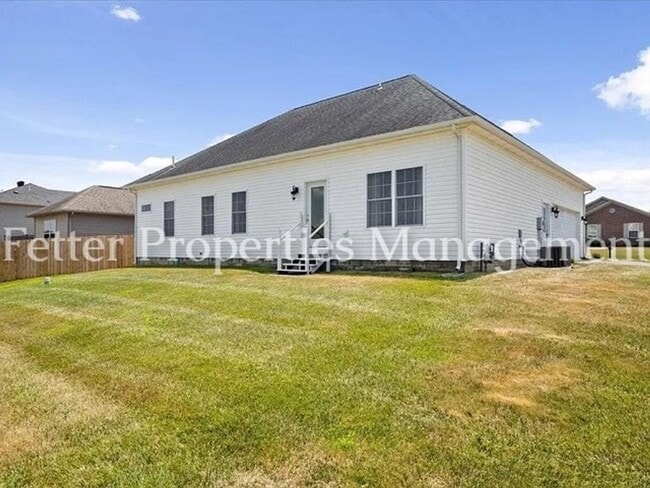 Building Photo - Stunning 4 Bedroom in Cayman Ridge
