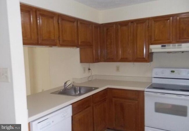 Building Photo - 13659 Forest Pond Ct