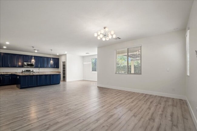 Building Photo - Entertainer's Dream 4Bd Home with Designer Finishes & Outdoor Kitchen