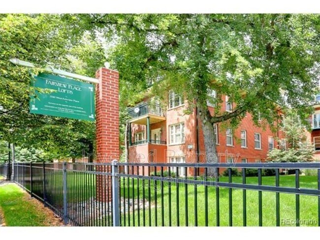 Building Photo - 3249 W Fairview Pl