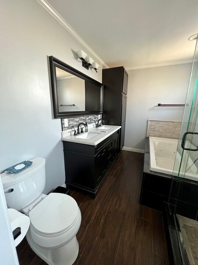 Building Photo - 7617 Prairie Mound Way