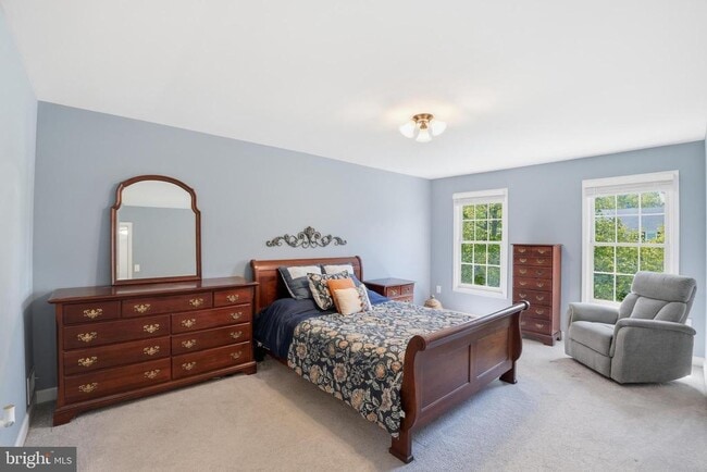 Building Photo - 14332 Cartwright Way
