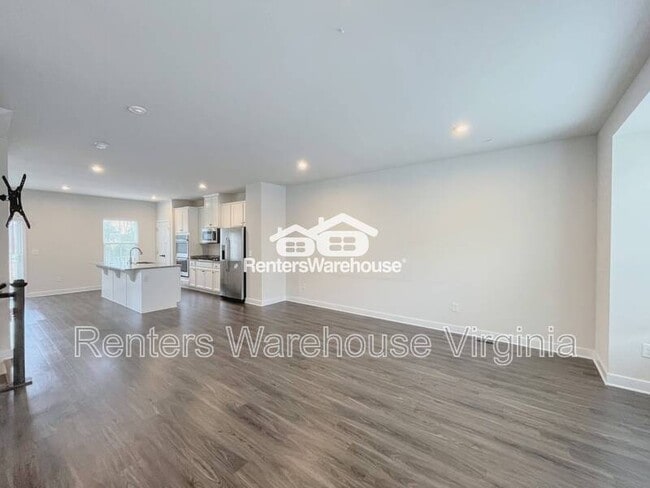 Building Photo - 1011 Port Side Way