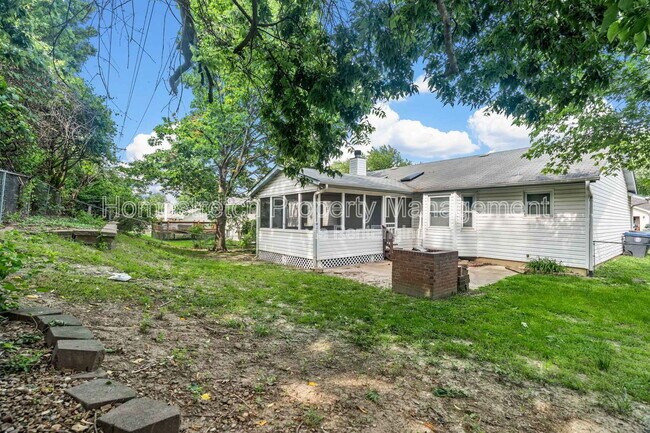 Building Photo - 1117 Athena Way