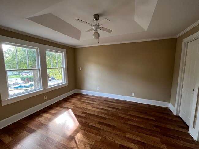 Building Photo - 1 Bedroom, 1 Bathroom - Apartment on Mt. A...
