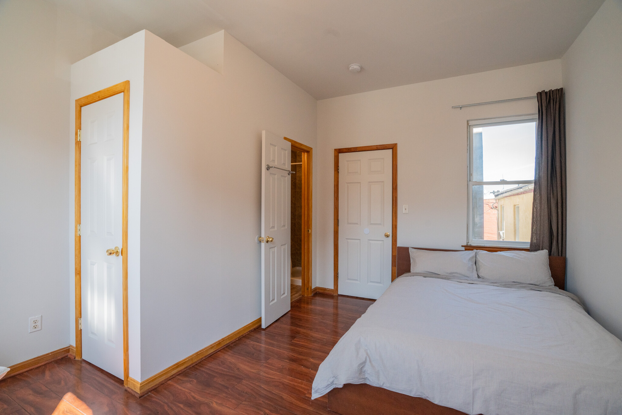 Second floor front bedroom - 505 North Washington Street